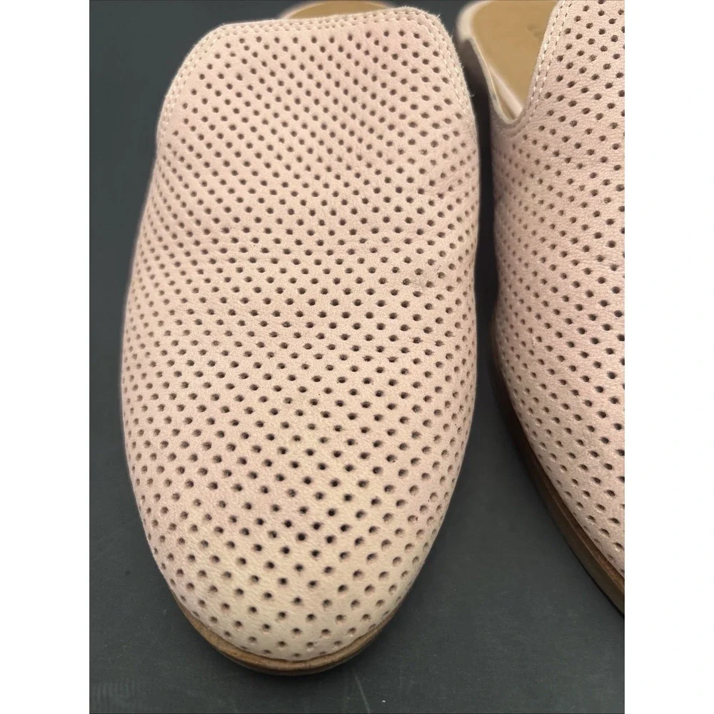 Lucky Brand Shoes Women's Size 7MCoryna Pink Perforated Suede Slip On Mule Flats